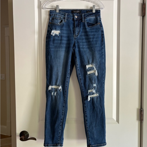 Judy Blue Boyfriend Fit Distressed Jeans - Picture 2 of 7